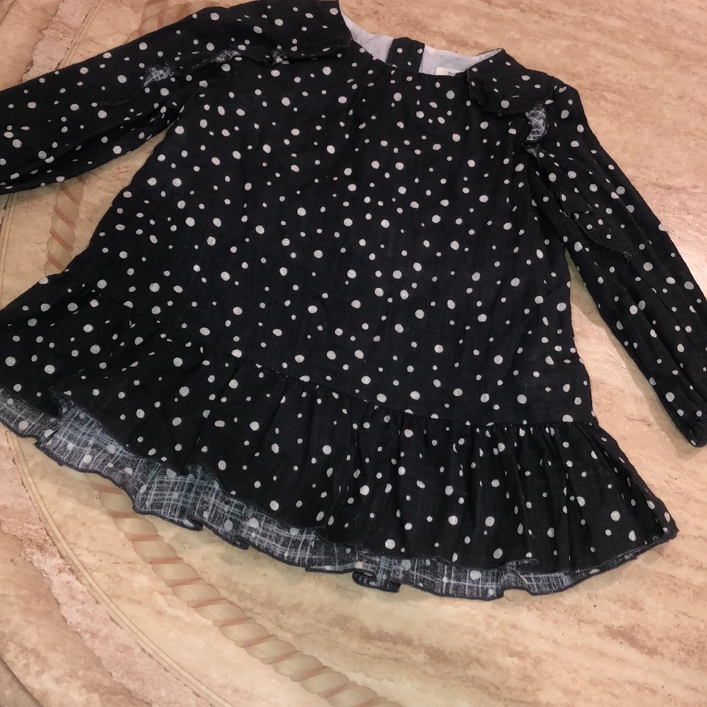 Grey polka dot